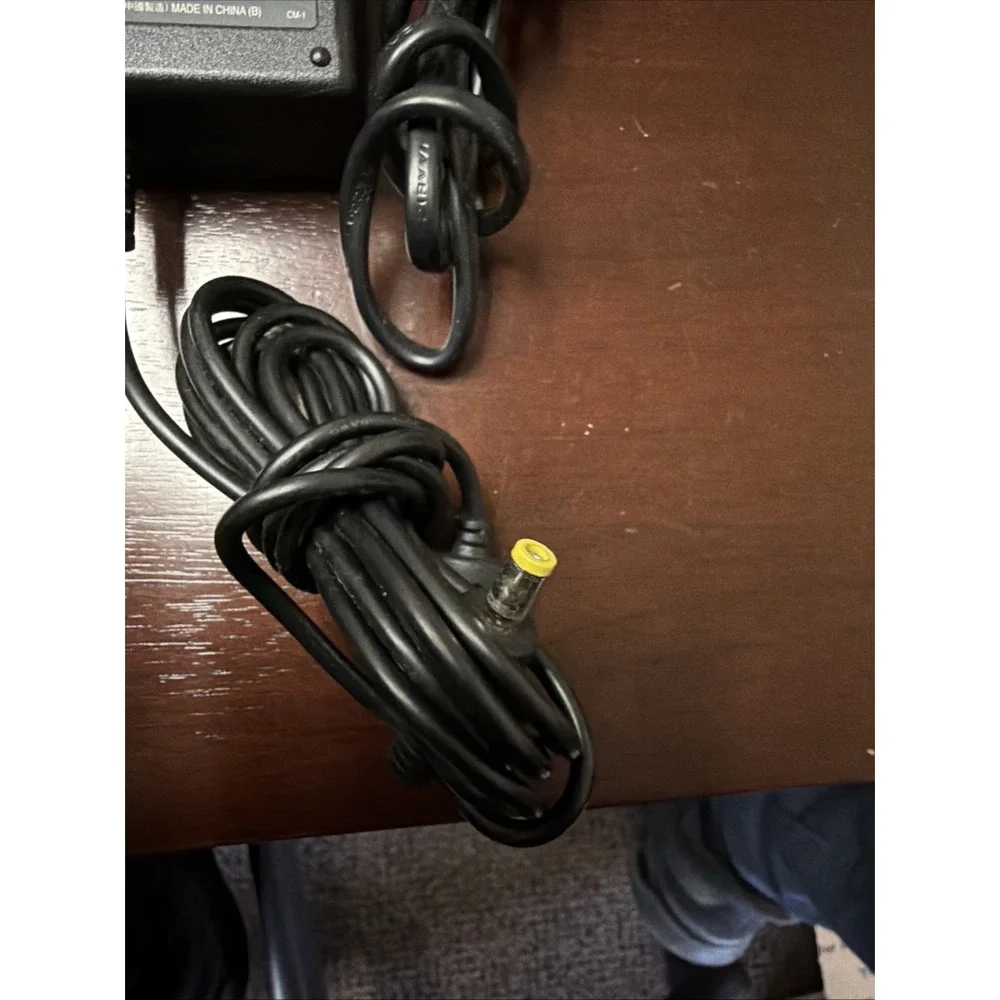 Genuine OEM 60W AC Adapter DELL PA-1600-01 PA-1600-06D2 19V 3.16A